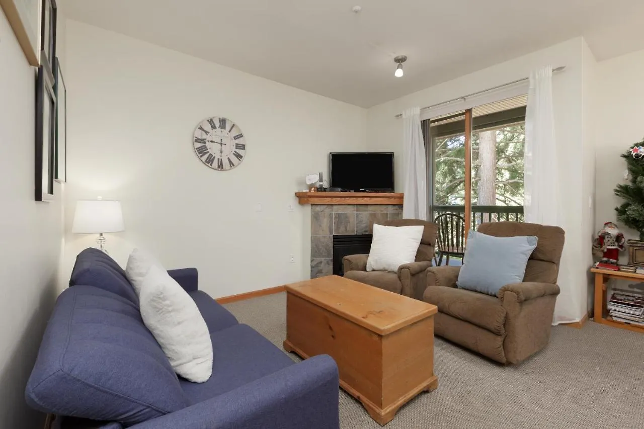 Northstar By Cozystay Signature Whistler 0*,  Canada