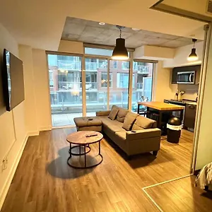 Exquisite One Bedroom , Toronto Canada